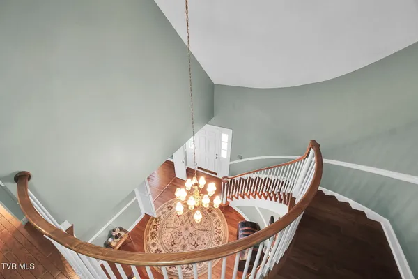 $998,900 | 160 Fairway Drive, Abingdon, VA 24211