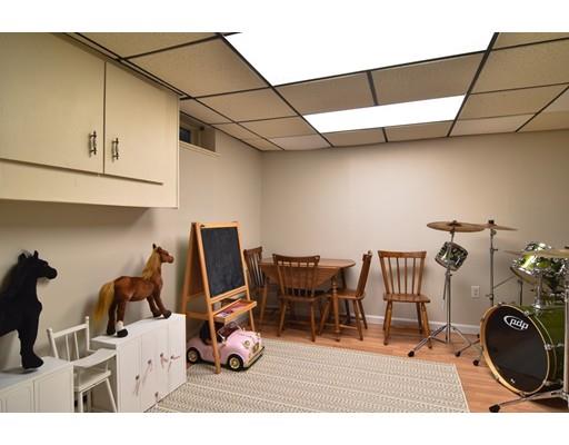 45 Dunster Road Framingham, MA 01702 - Photo 20 of 27 Gallery Image 20