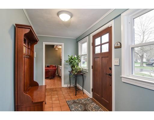 45 Dunster Road Framingham, MA 01702 - Photo 3 of 27 Gallery Image 3