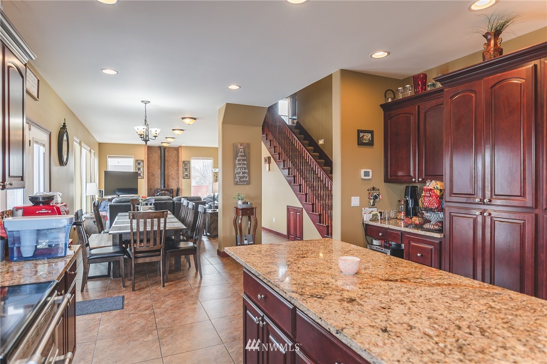 10519 Northeast 5.6 Road Moses Lake, WA 98837 - Photo 13 of 40 Gallery Image 13