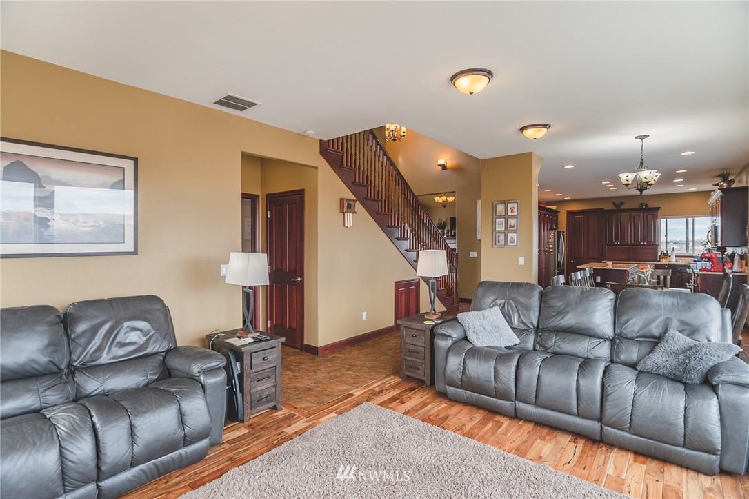 10519 Northeast 5.6 Road Moses Lake, WA 98837 - Photo 16 of 40 Gallery Image 16