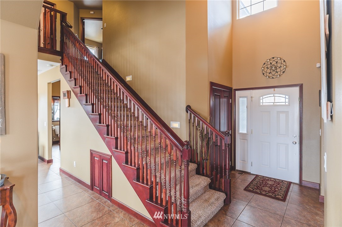 10519 Northeast 5.6 Road Moses Lake, WA 98837 - Photo 5 of 40 Gallery Image 5