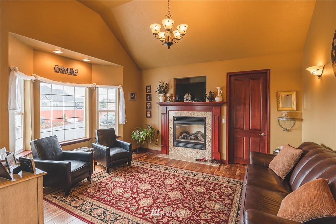 10519 Northeast 5.6 Road Moses Lake, WA 98837 - Photo 6 of 40 Gallery Image 6