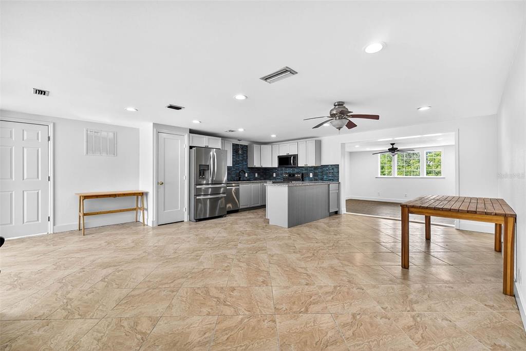 3225 West Shell Point Road Ruskin, FL 33570 - Photo 15 of 70