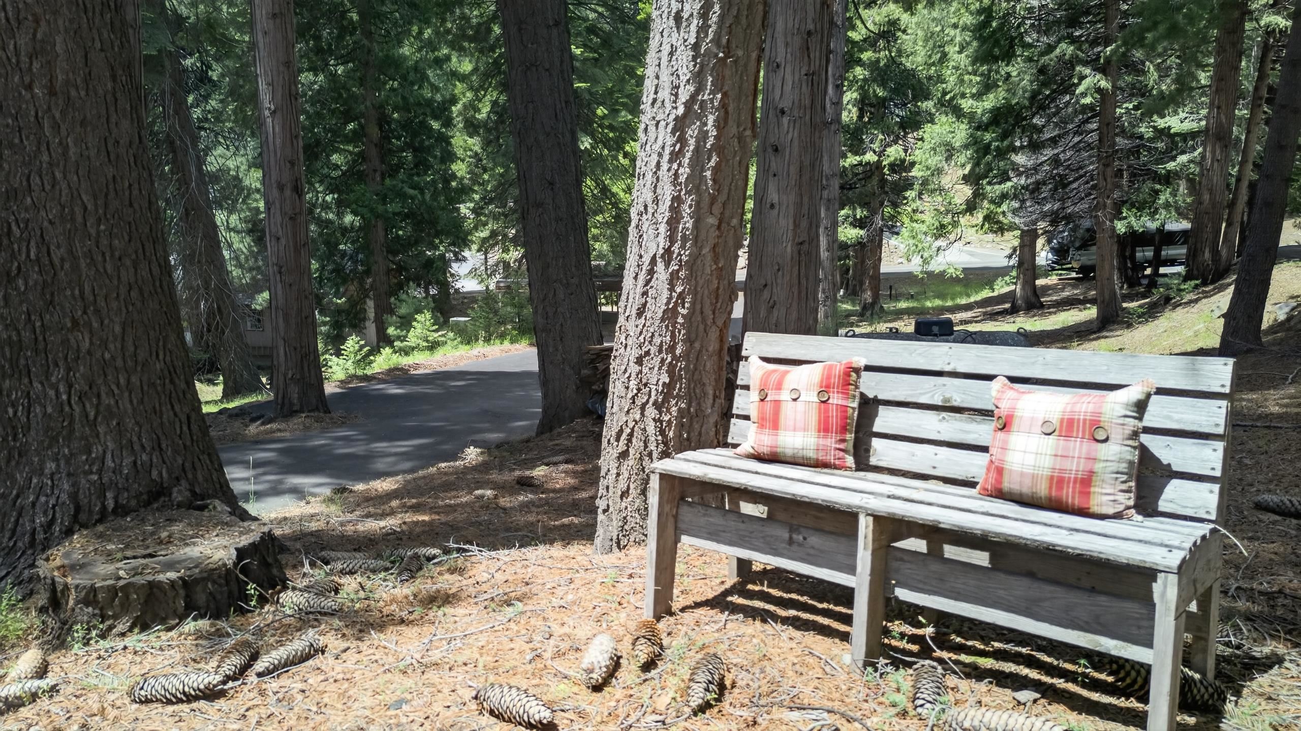 808 Lake Ridge Road, Unit 2 Lake Almanor, CA 96137 - Photo 33 of 50