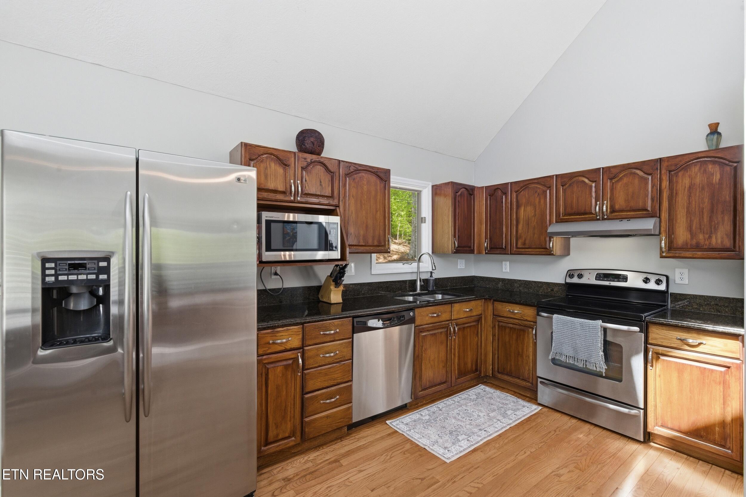 183 Ridgeview Circle Sharps Chapel, TN 37866 - Photo 15 of 47 34_183_ridgeview_cir_0037