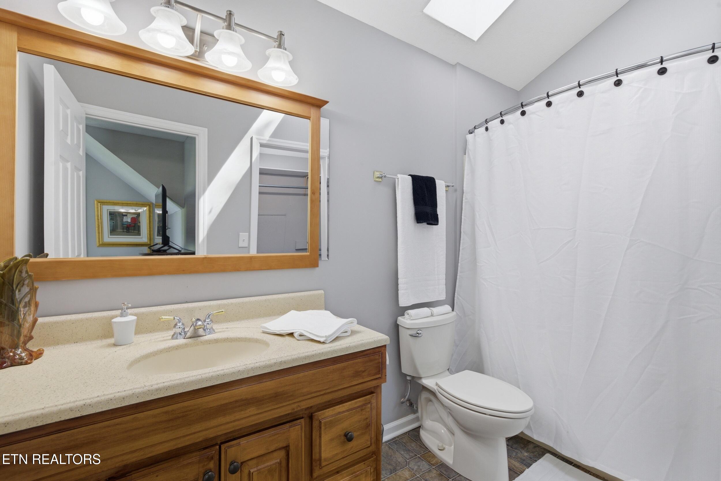 183 Ridgeview Circle Sharps Chapel, TN 37866 - Photo 26 of 47 47_183_ridgeview_cir_0079