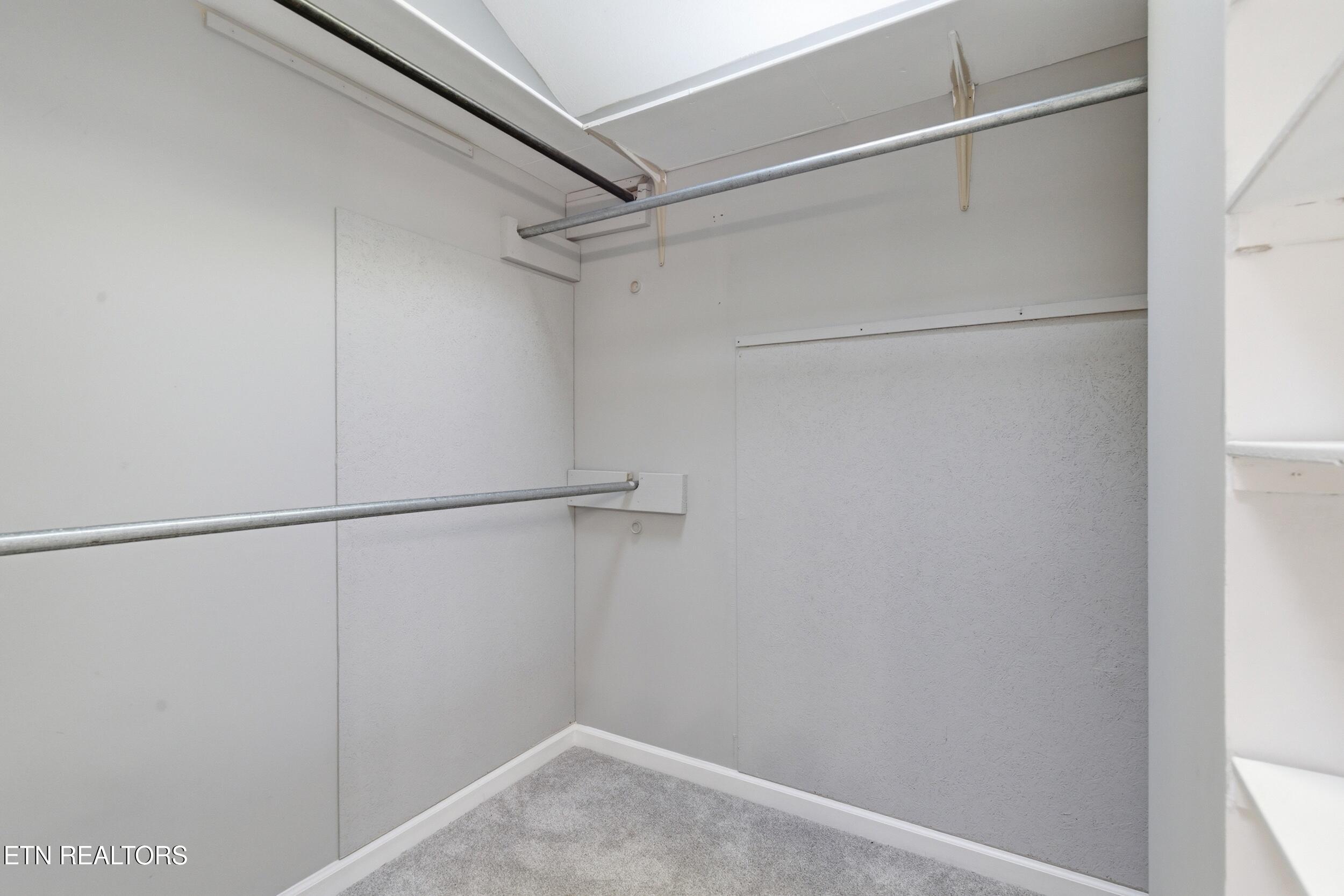 183 Ridgeview Circle Sharps Chapel, TN 37866 - Photo 34 of 47 71_183_ridgeview_cir_0151