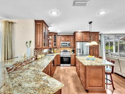 $698,900 | 11566 Northwest 5th Street, Coral Springs, FL 33071