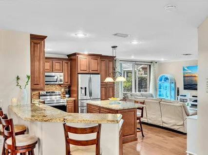 $698,900 | 11566 Northwest 5th Street, Coral Springs, FL 33071