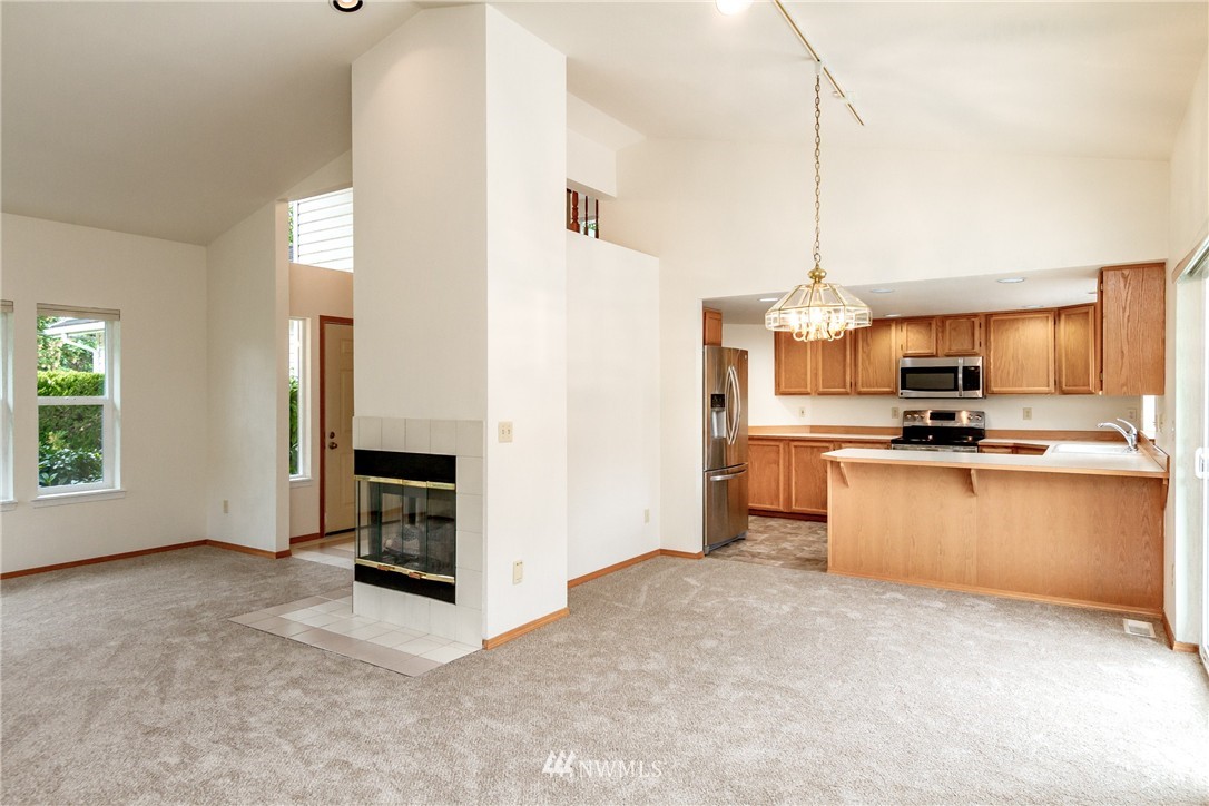 1916 Norma Road Northeast Tacoma, WA 98422 - Photo 3 of 23