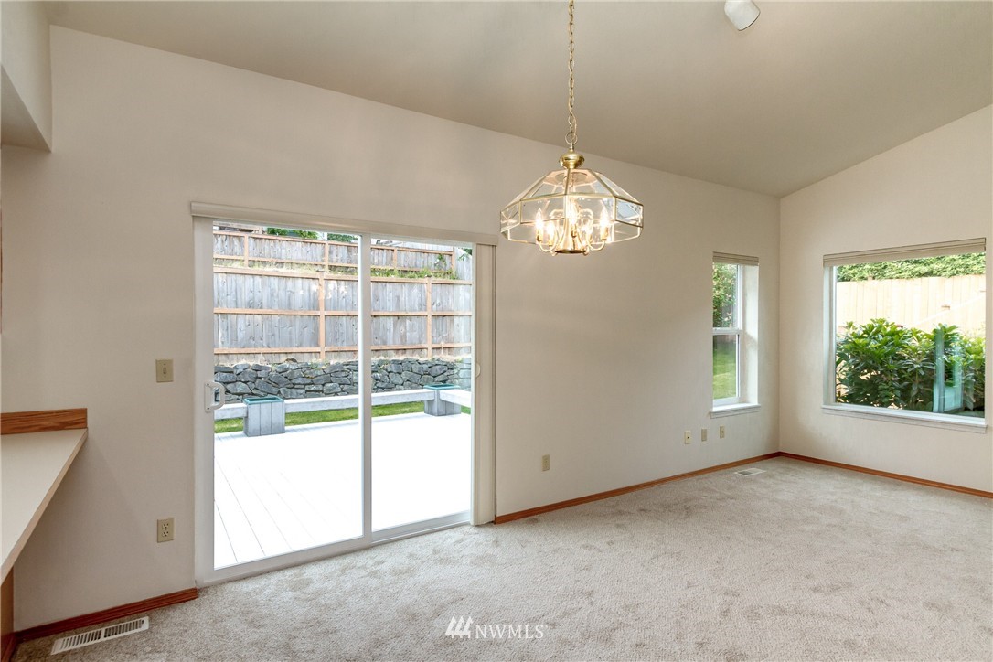 1916 Norma Road Northeast Tacoma, WA 98422 - Photo 8 of 23
