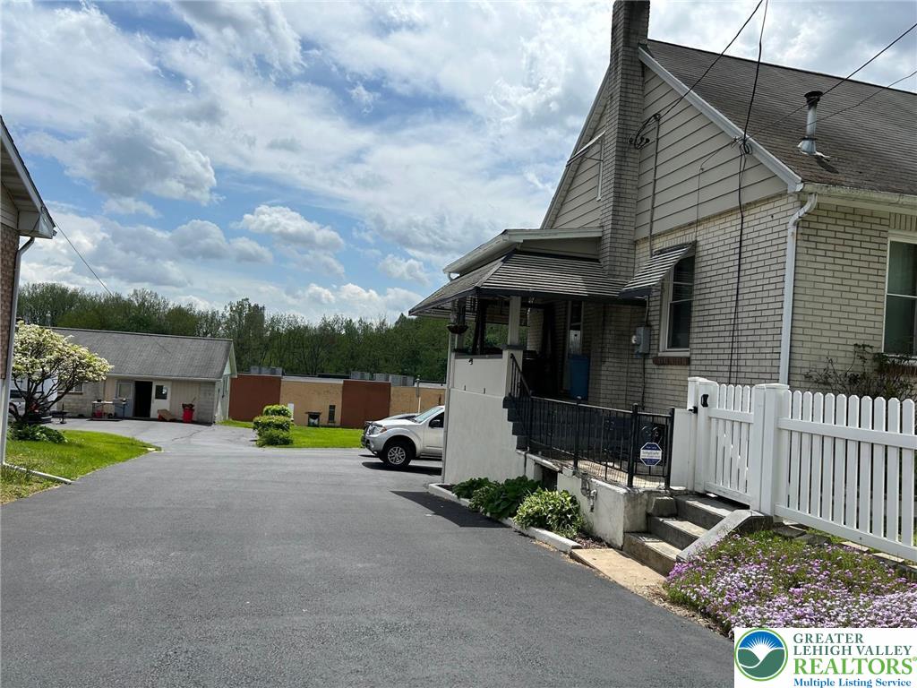 424 West Main Street Bath, PA 18014 - Photo 4 of 30 a view of a chair and table in the house