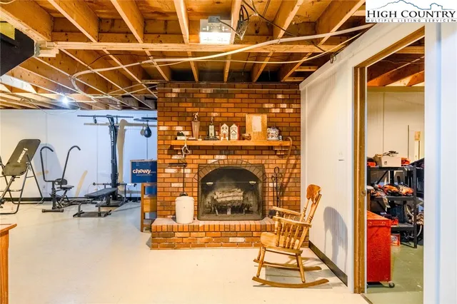 $795,000 | 2351 U.S. Highway 221 North, Jefferson, NC 28640