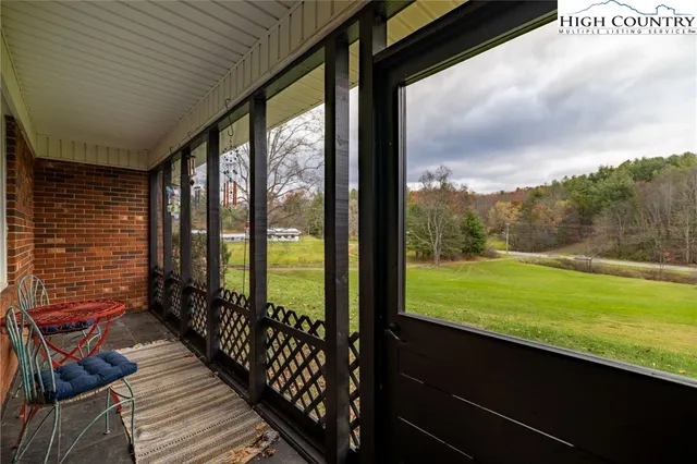 $795,000 | 2351 U.S. Highway 221 North, Jefferson, NC 28640