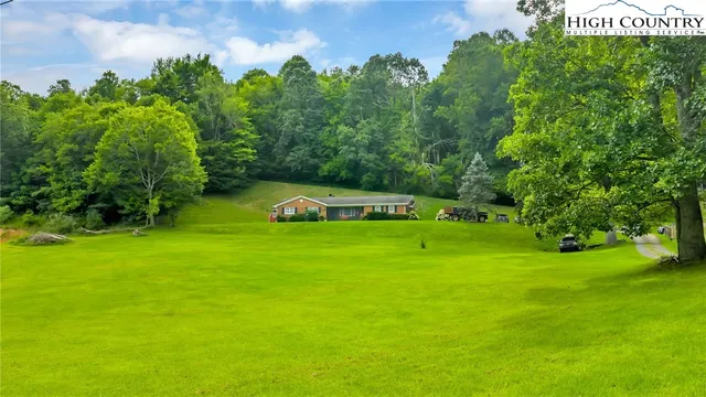 $795,000 | 2351 U.S. Highway 221 North, Jefferson, NC 28640
