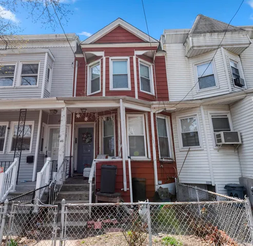 $305,000 | 46 East 34th Street, Bayonne, NJ 07002