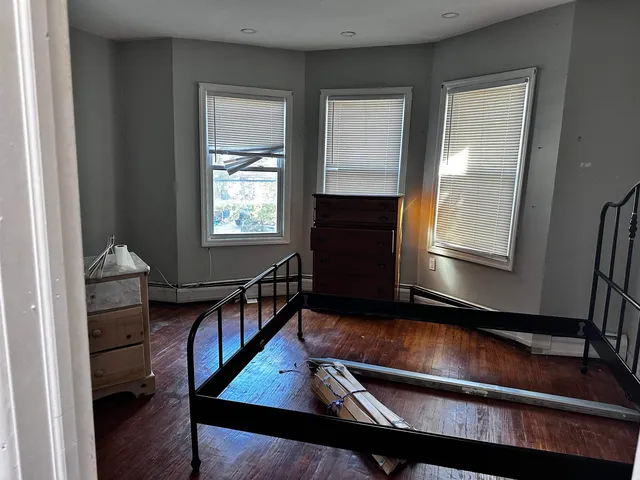 $305,000 | 46 East 34th Street, Bayonne, NJ 07002