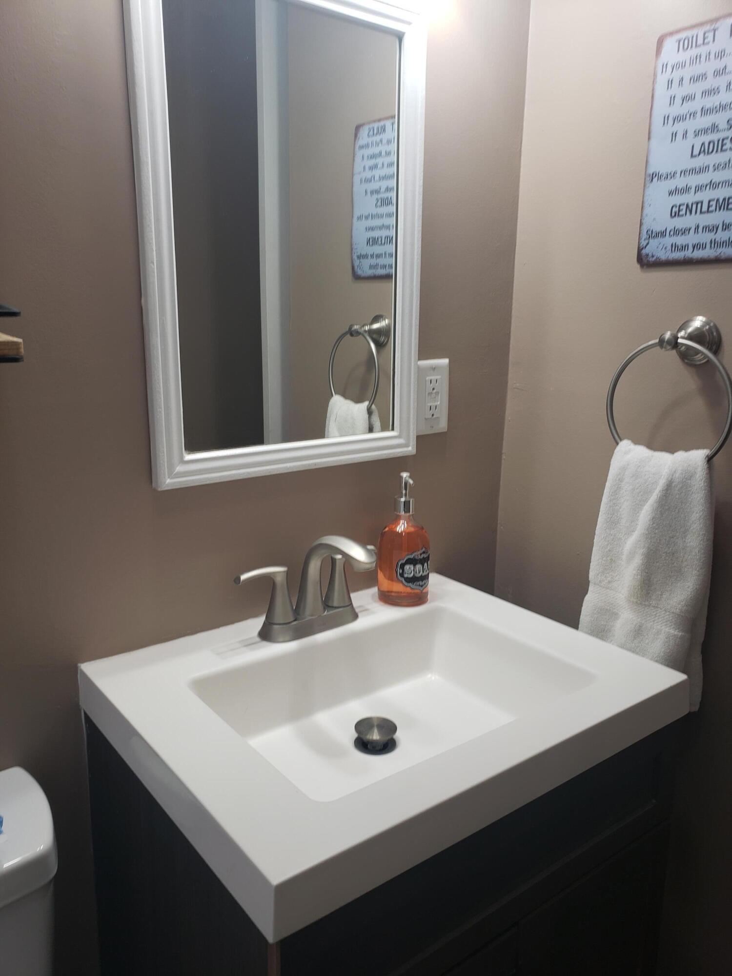 3720 Southeast Dockery Street Cleveland, TN 37323 - Photo 19 of 33 20250924_143436