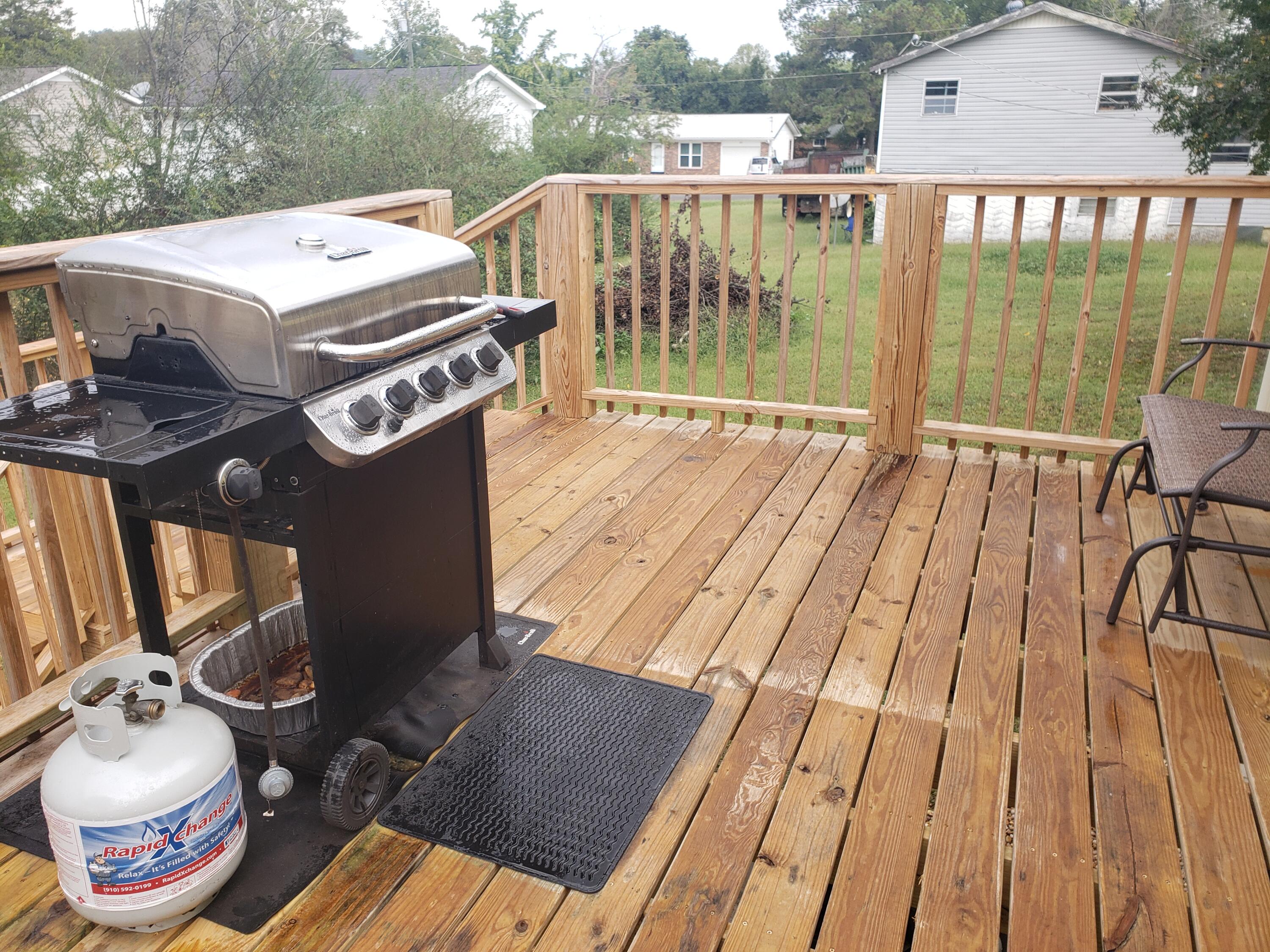 3720 Southeast Dockery Street Cleveland, TN 37323 - Photo 29 of 33 20250924_143717