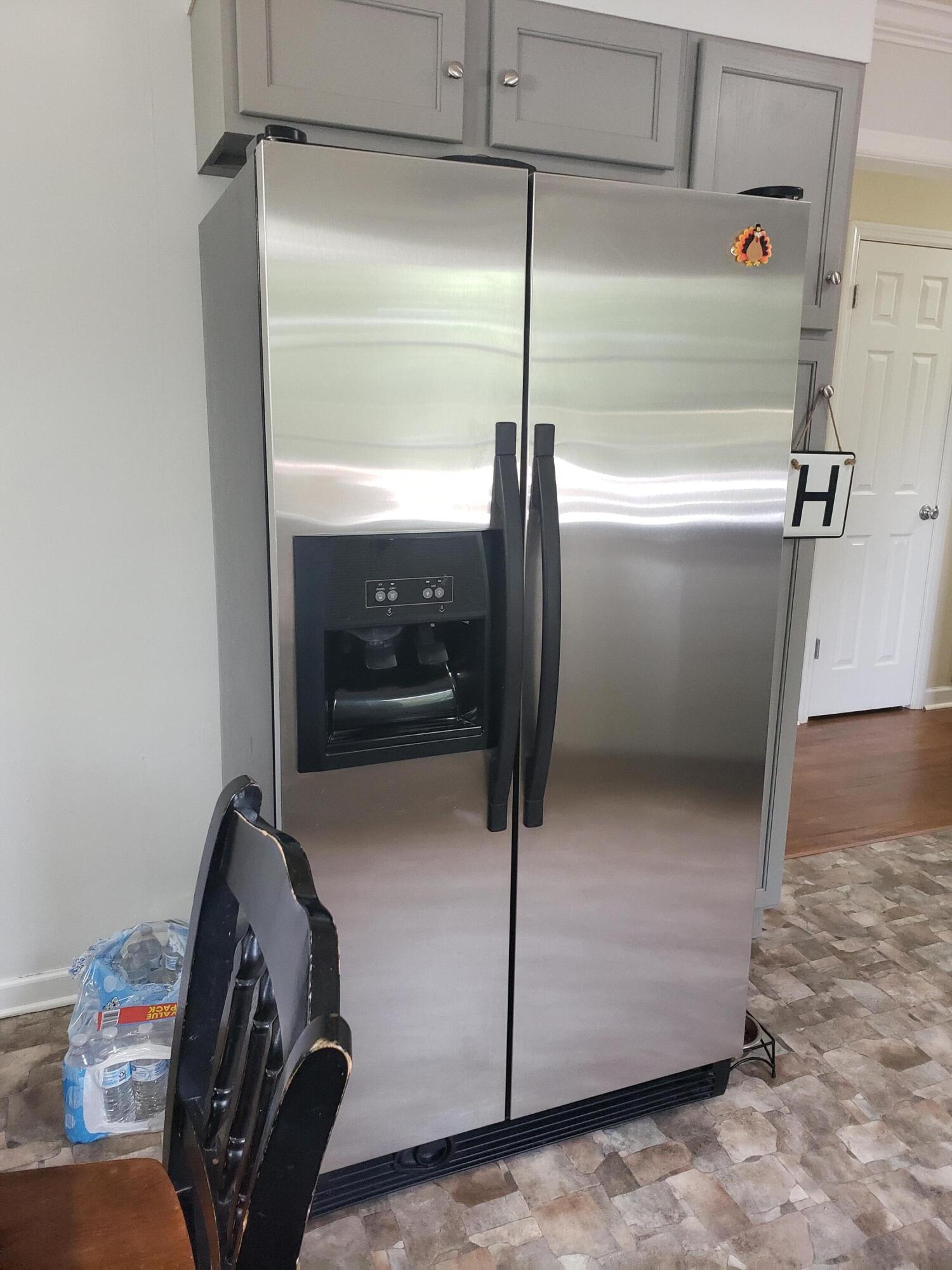 3720 Southeast Dockery Street Cleveland, TN 37323 - Photo 9 of 33 20250924_143616