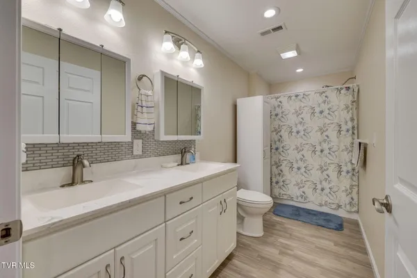 $309,900 | 214 Planters Row, Unit 214, Greeneville, TN 37745