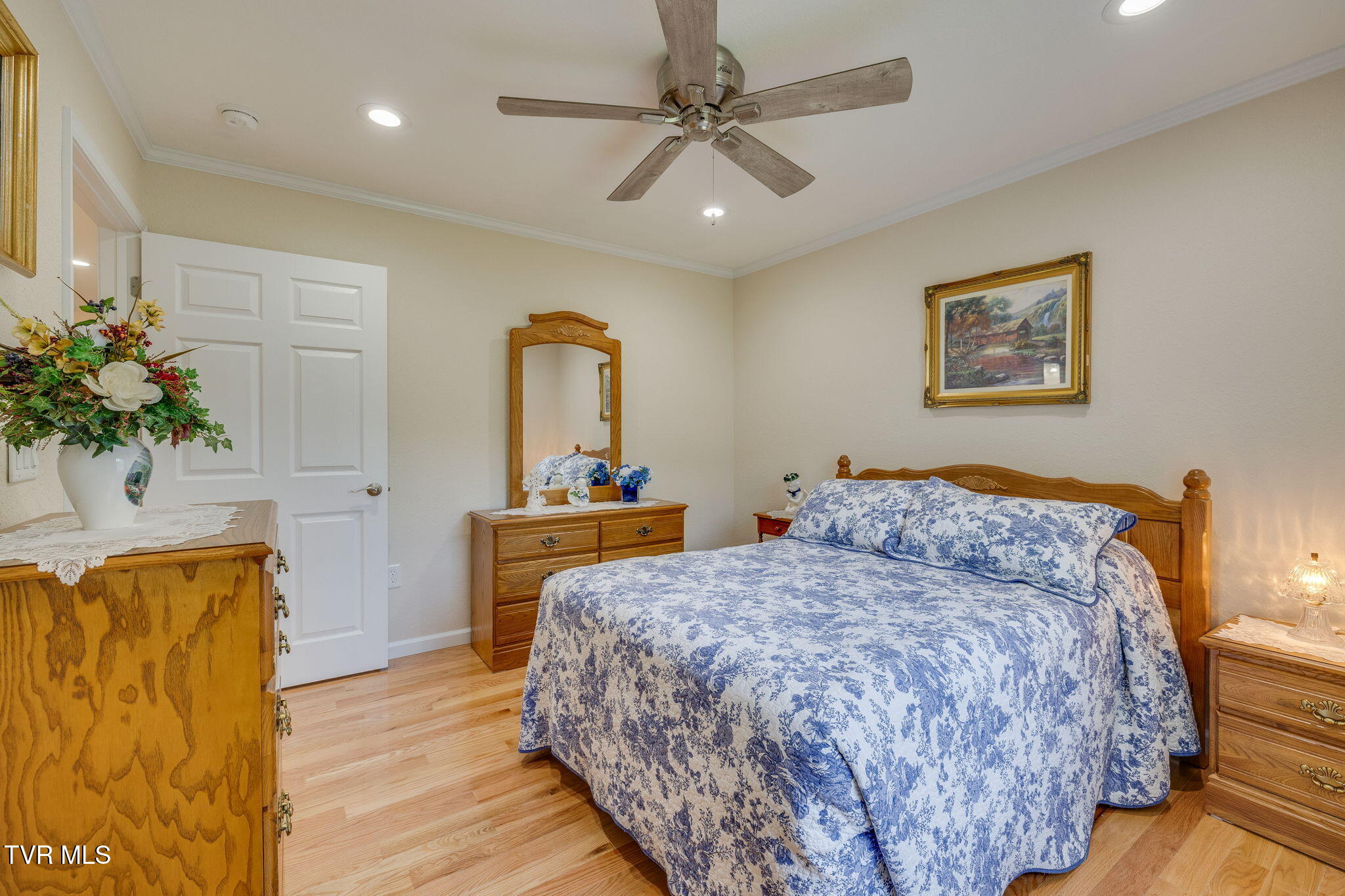 214 Planters Row, Unit 214 Greeneville, TN 37745 - Photo 19 of 33 019