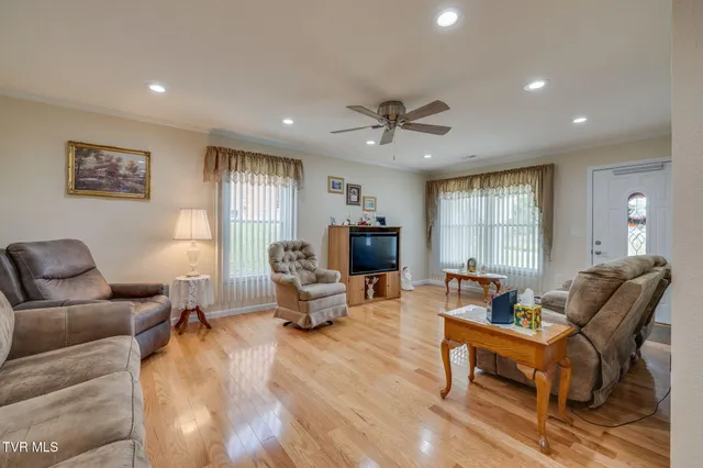 $309,900 | 214 Planters Row, Unit 214, Greeneville, TN 37745