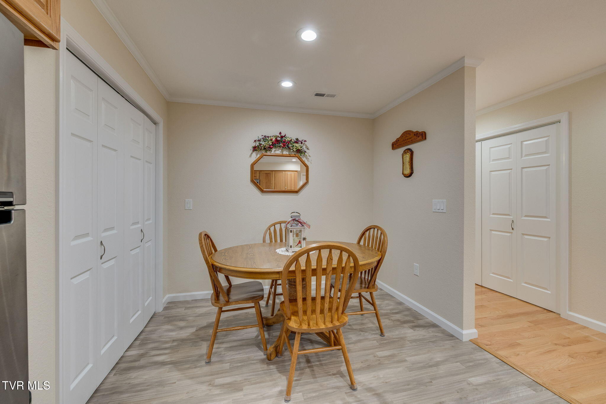 214 Planters Row, Unit 214 Greeneville, TN 37745 - Photo 10 of 33 009