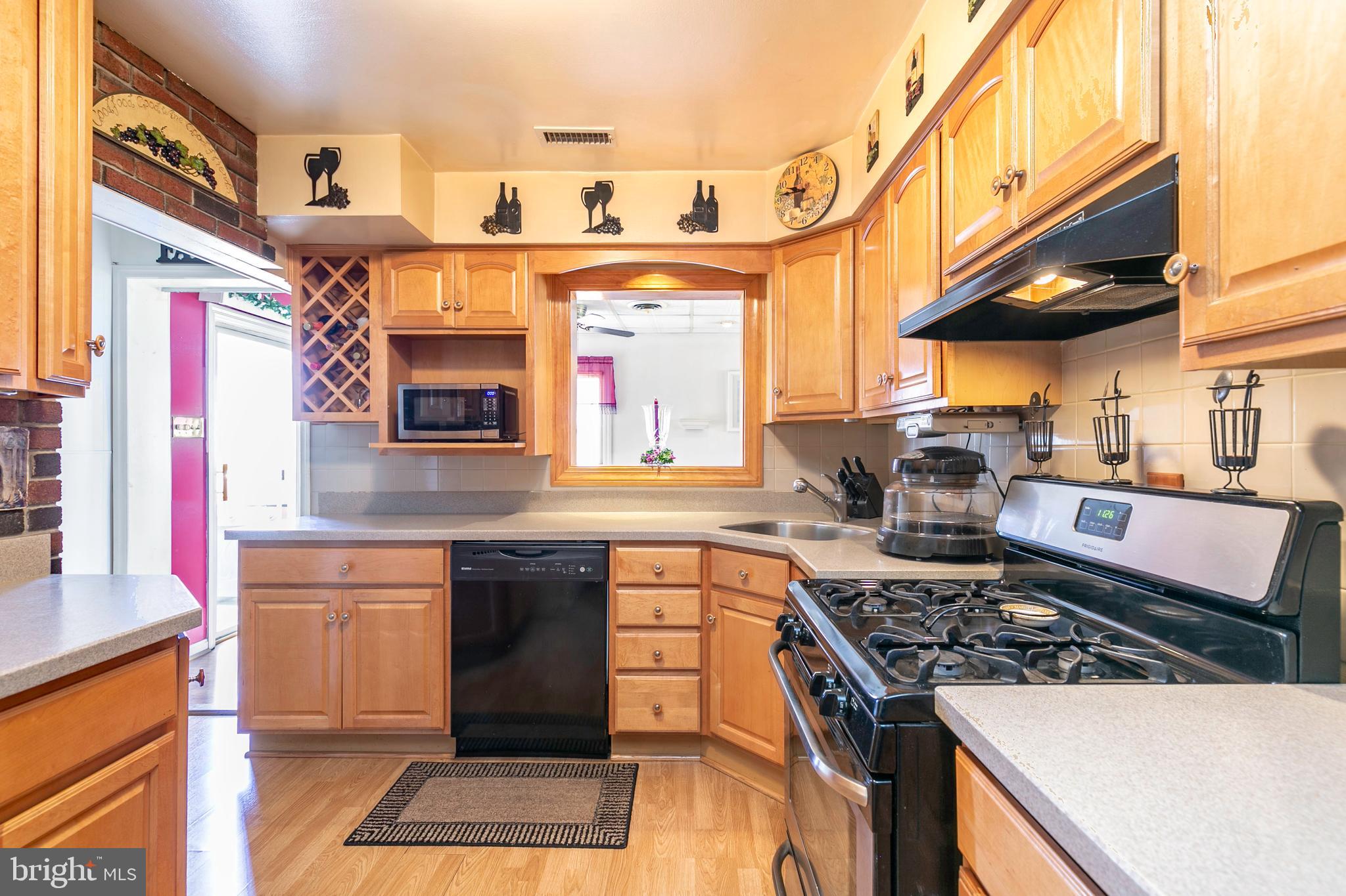 805 Lynvue Road Linthicum, MD 21090 - Photo 13 of 37 Gallery Image 13