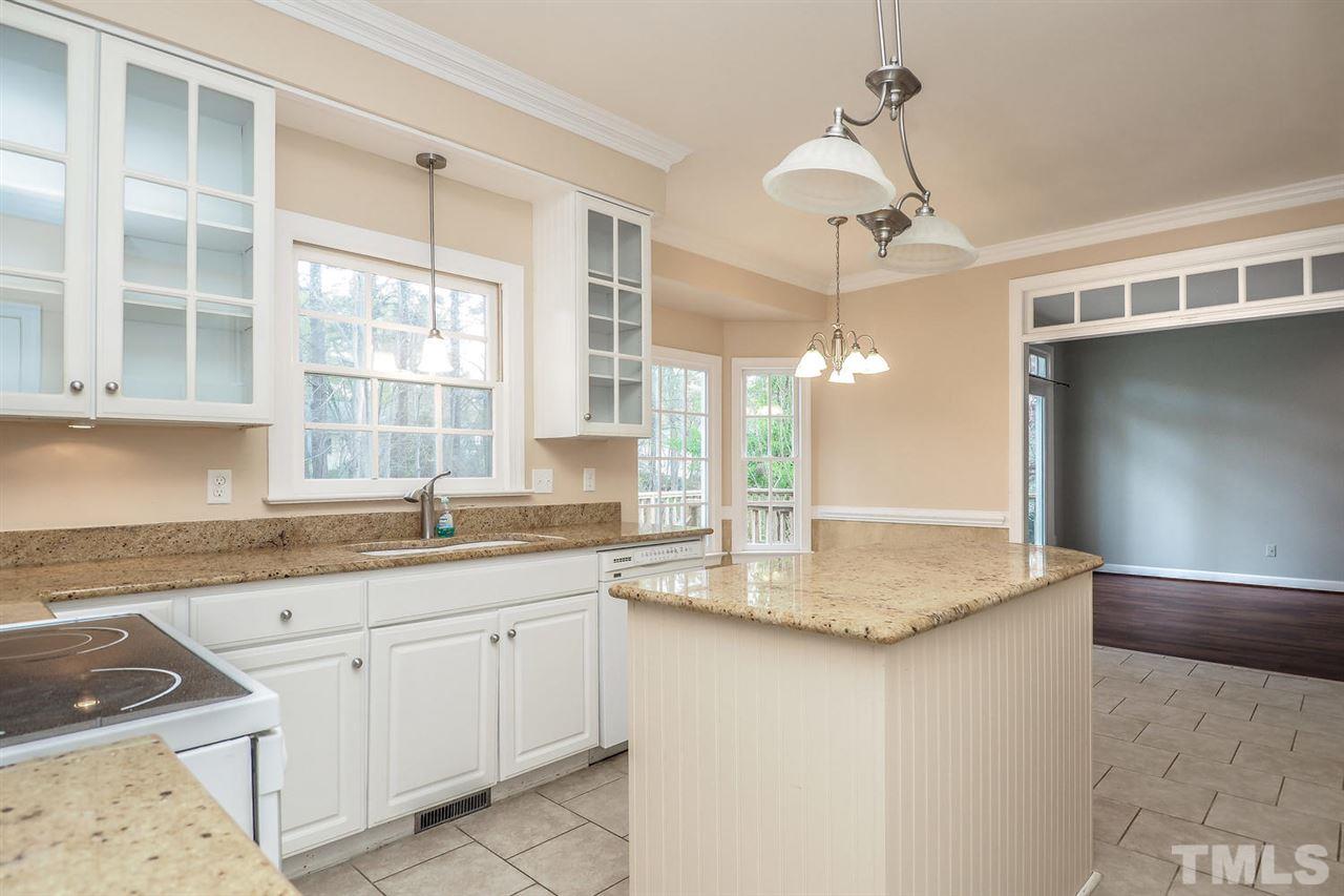 1432 Hatherleigh Court Raleigh, NC 27612 - Photo 10 of 23