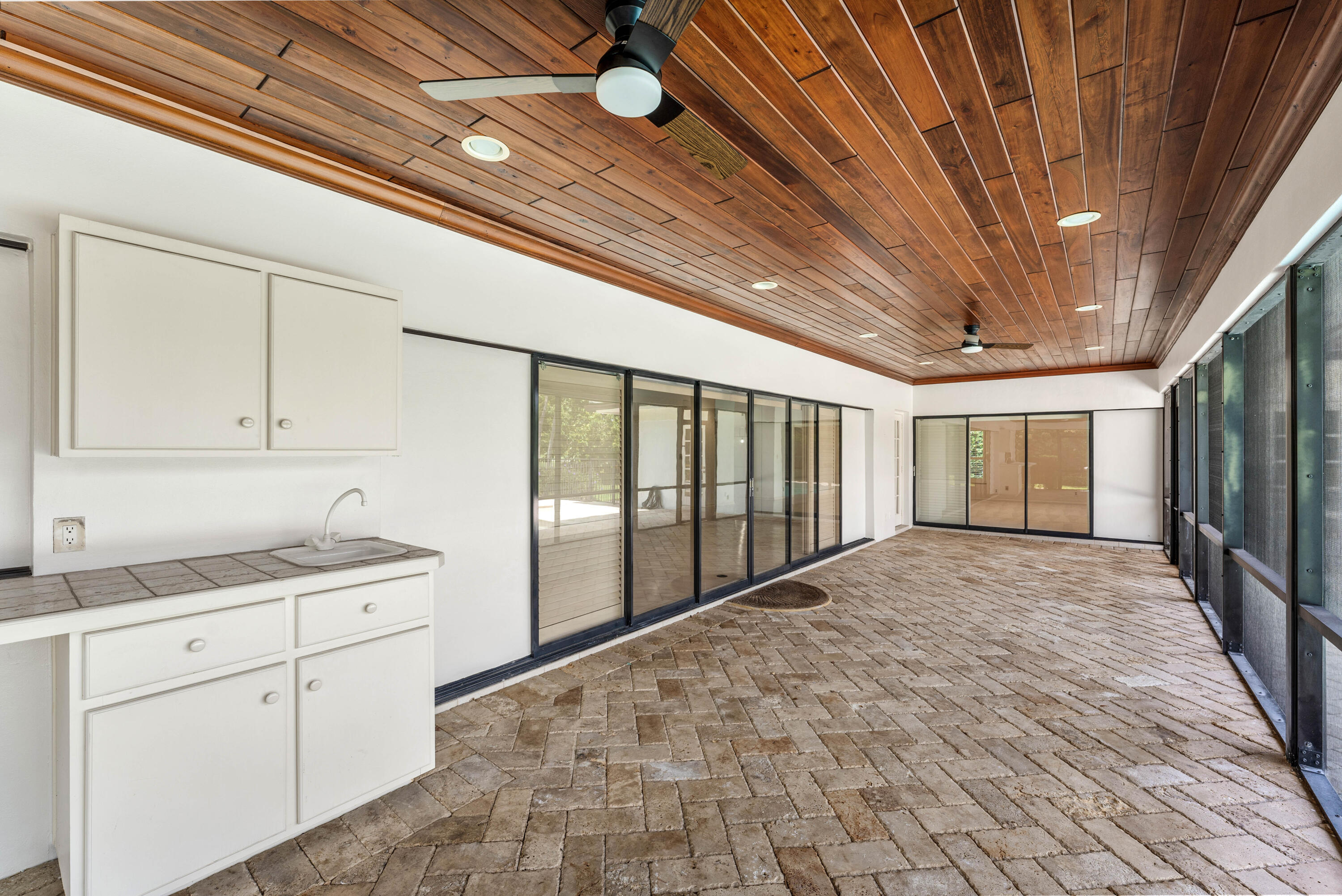 1851 Thatch Palm Drive Boca Raton, FL 33432 - Photo 48 of 70 039-1851ThatchPalmDrive-BocaRaton-FL-334
