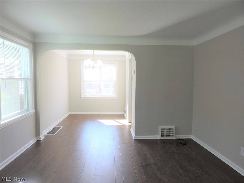 4580 Roadoan Road Brooklyn, OH 44144 - Photo 2 of 21