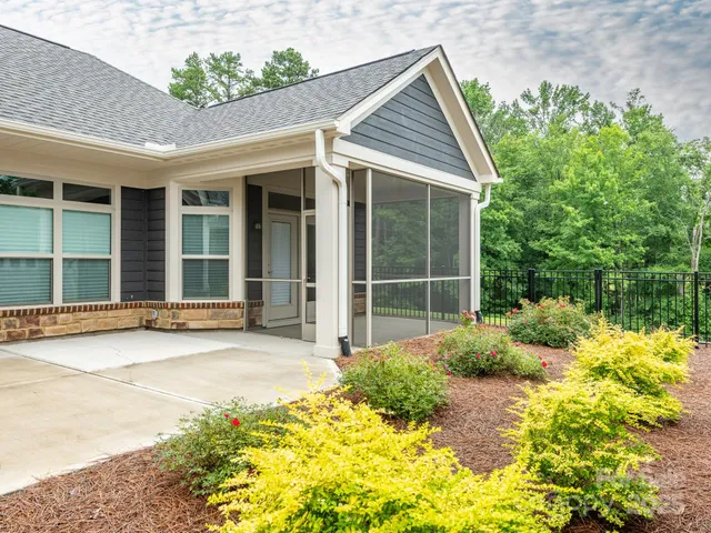 $565,000 | 1346 Millview Lane, Matthews, NC 28104