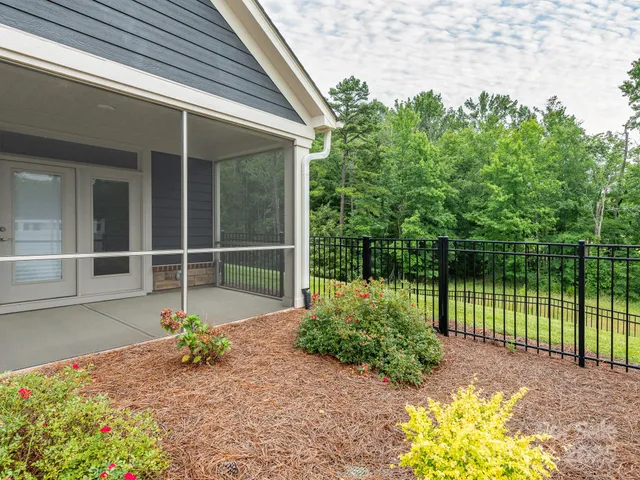 $565,000 | 1346 Millview Lane, Matthews, NC 28104