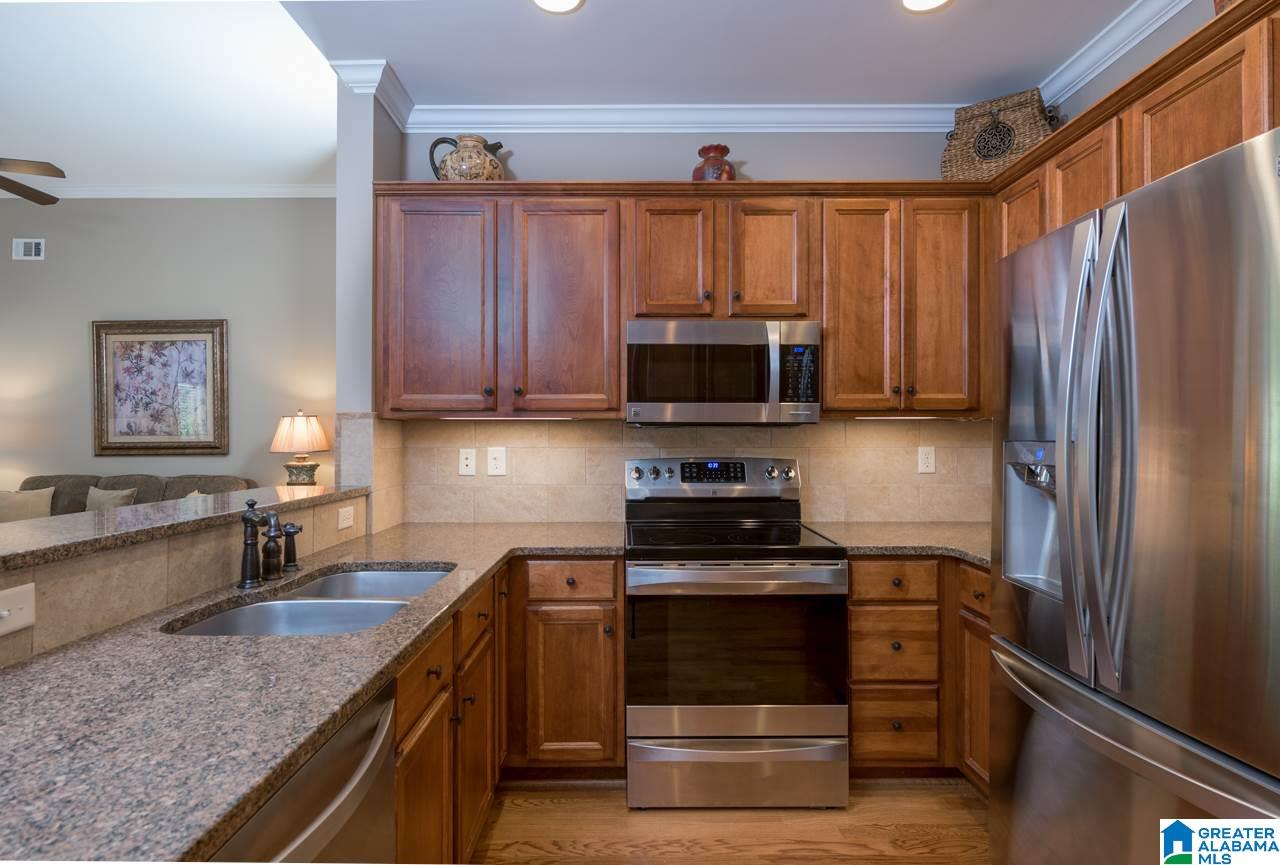 411 Ballantrae Road Pelham, AL 35124 - Photo 8 of 34
