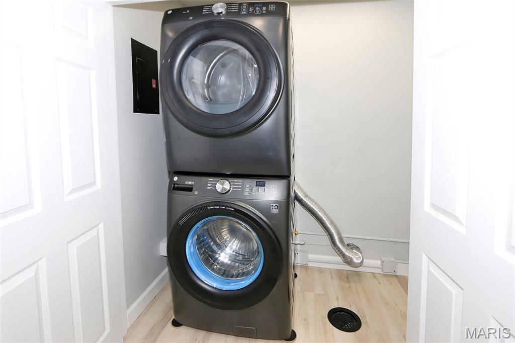 1324 Holgate Drive, Unit E2 Ballwin, MO 63021 - Photo 15 of 25