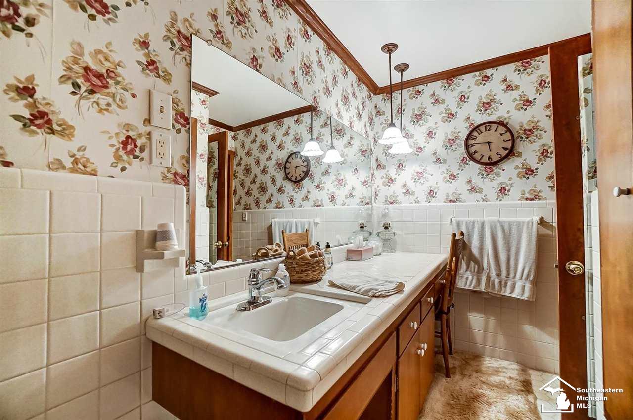 3507 Consear Road Lambertville, MI 48144 - Photo 11 of 42 50059003-15.JPG