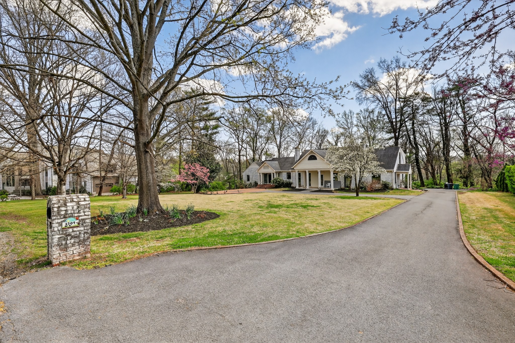 2809 Wimbledon Road Nashville, TN 37215 - Photo 25 of 99