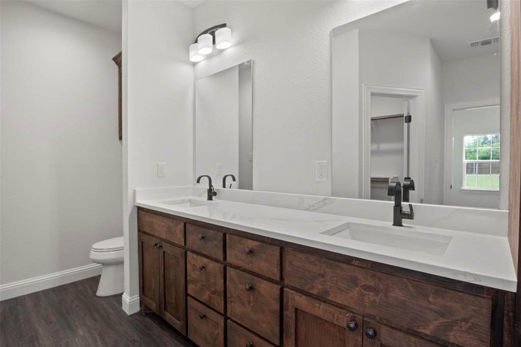 905 West Cardinal Street Ector, TX 75439 - Photo 15 of 30