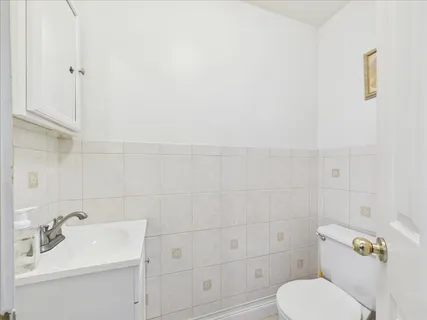 $399,900 | 26 School Street, Unit 212, Hull, MA 02045