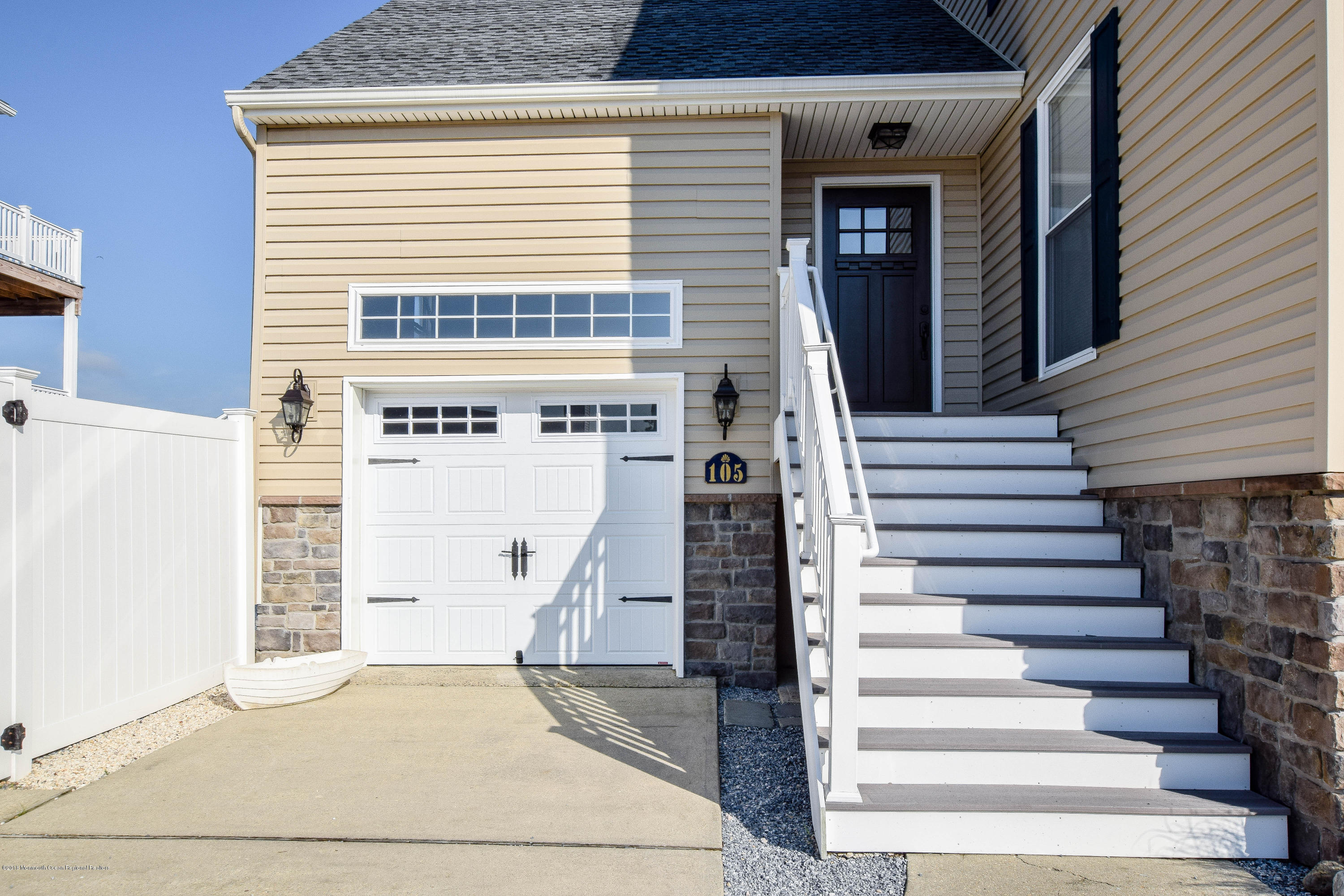 105 Peter Road Manahawkin, NJ 08050 - Photo 3 of 46 DSC_0212