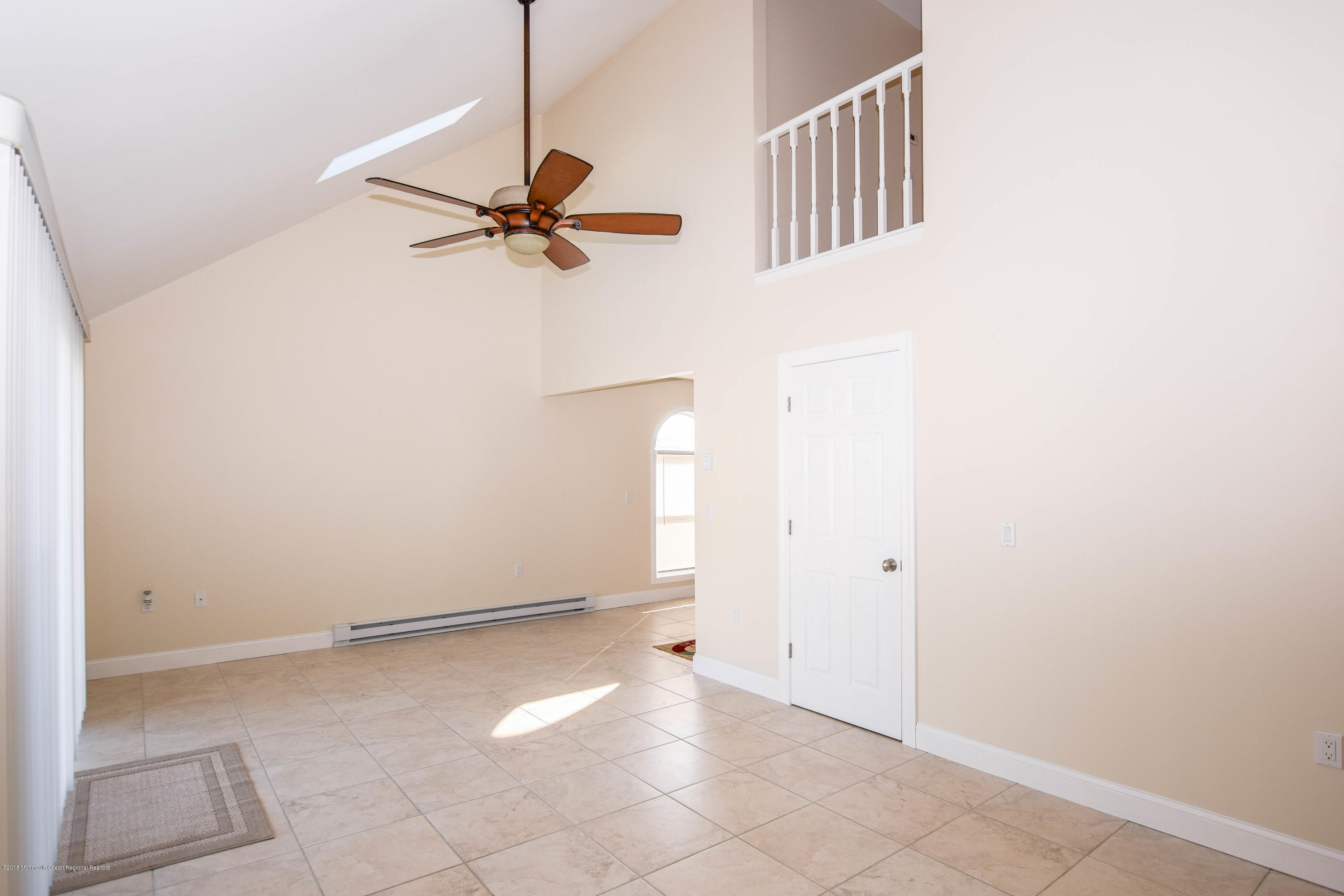 105 Peter Road Manahawkin, NJ 08050 - Photo 6 of 46 DSC_0119