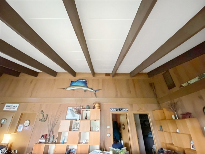 31 Cove Road Lake Hopatcong, NJ 07849 - Photo 15 of 34