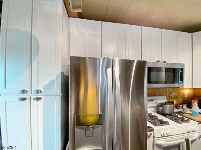 31 Cove Road Lake Hopatcong, NJ 07849 - Photo 17 of 34