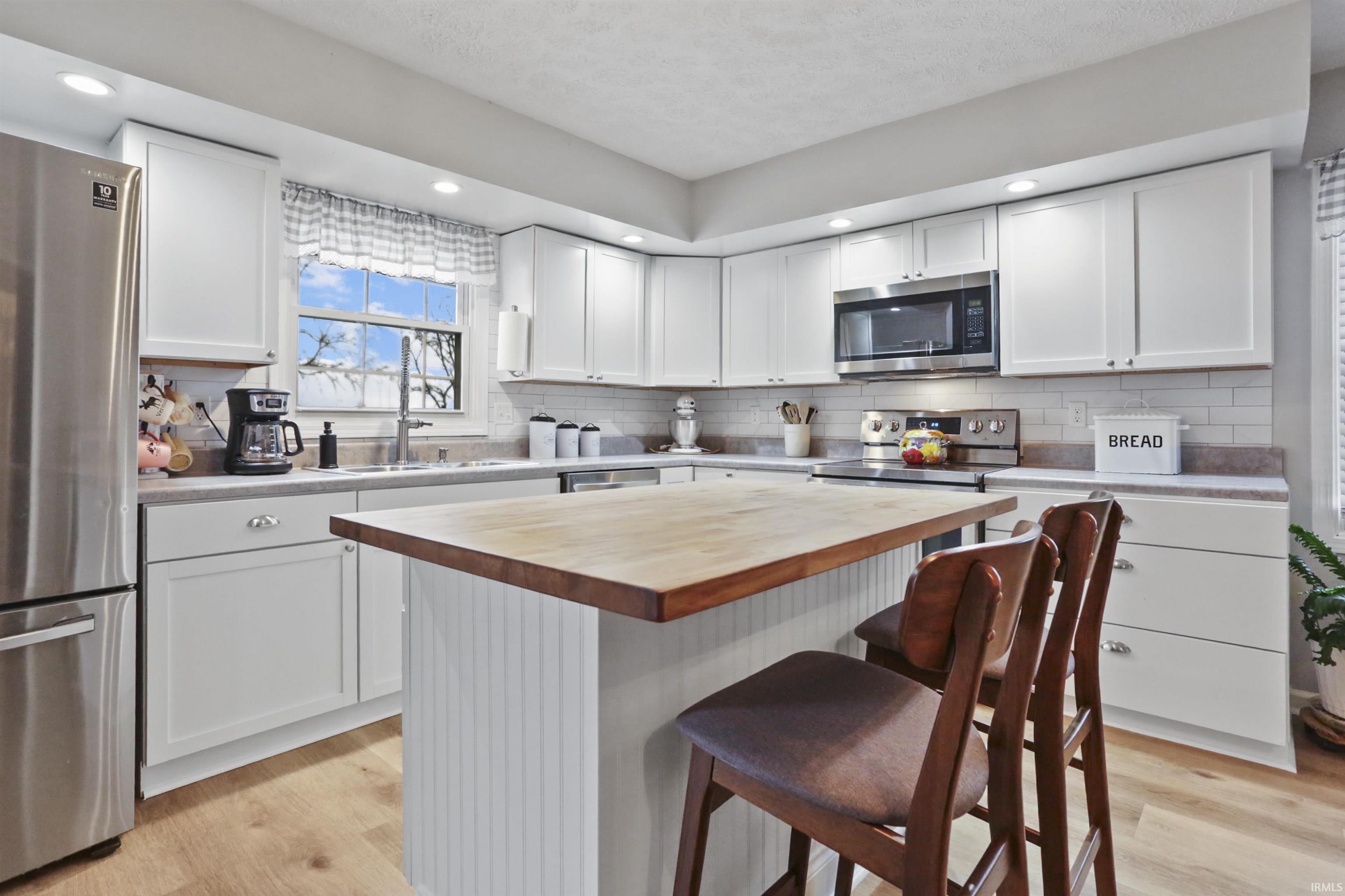 6229 Cheshire Drive Mount Vernon, IN 47620 - Photo 13 of 35