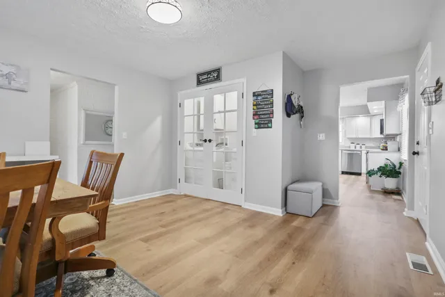 $235,000 | 6229 Cheshire Drive, Mount Vernon, IN 47620