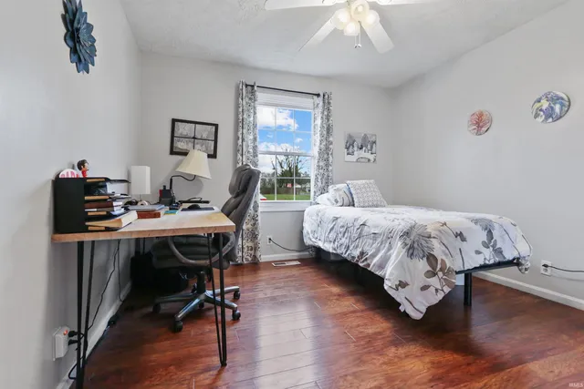 $235,000 | 6229 Cheshire Drive, Mount Vernon, IN 47620