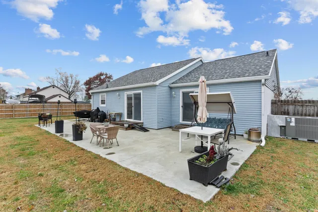 $235,000 | 6229 Cheshire Drive, Mount Vernon, IN 47620