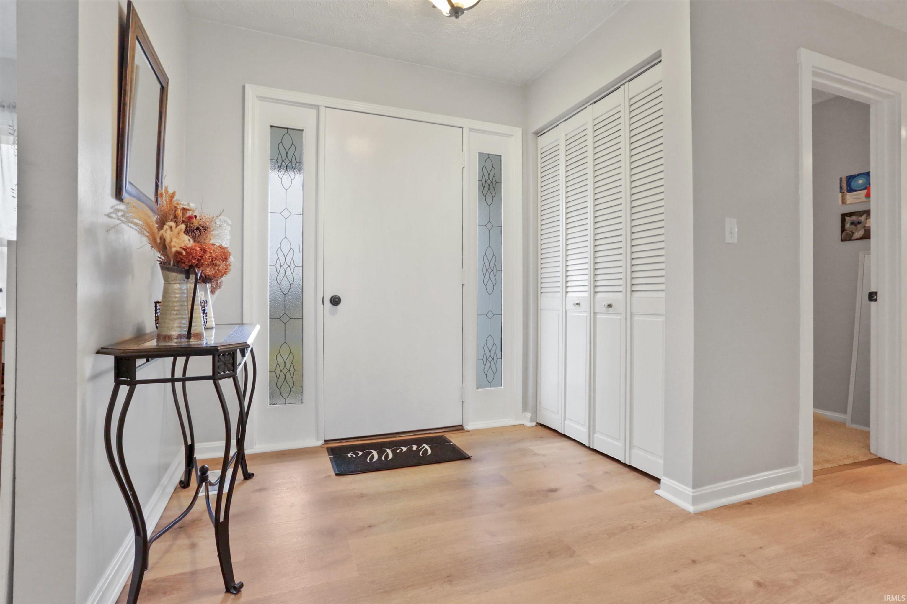 6229 Cheshire Drive Mount Vernon, IN 47620 - Photo 4 of 35